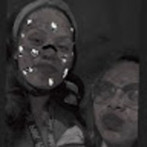 Meet your Posher, Dayra